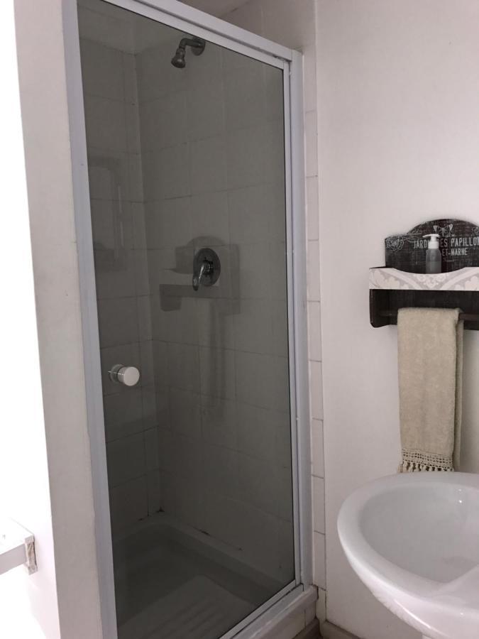 Bay Breeze Selfcatering Gordons Bay