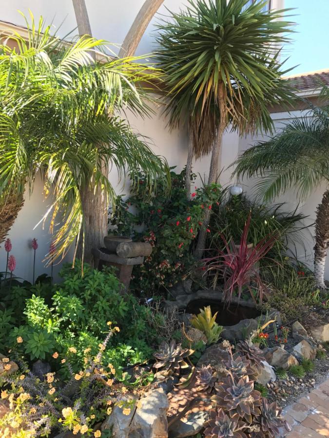 Bay Breeze Selfcatering * Gordons Bay