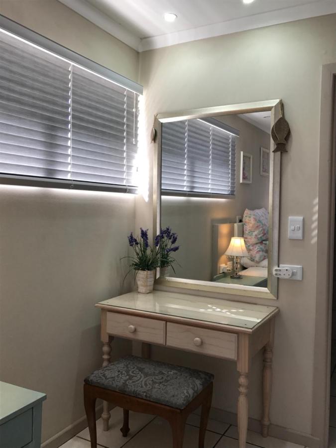 Bay Breeze Selfcatering Gordons Bay
