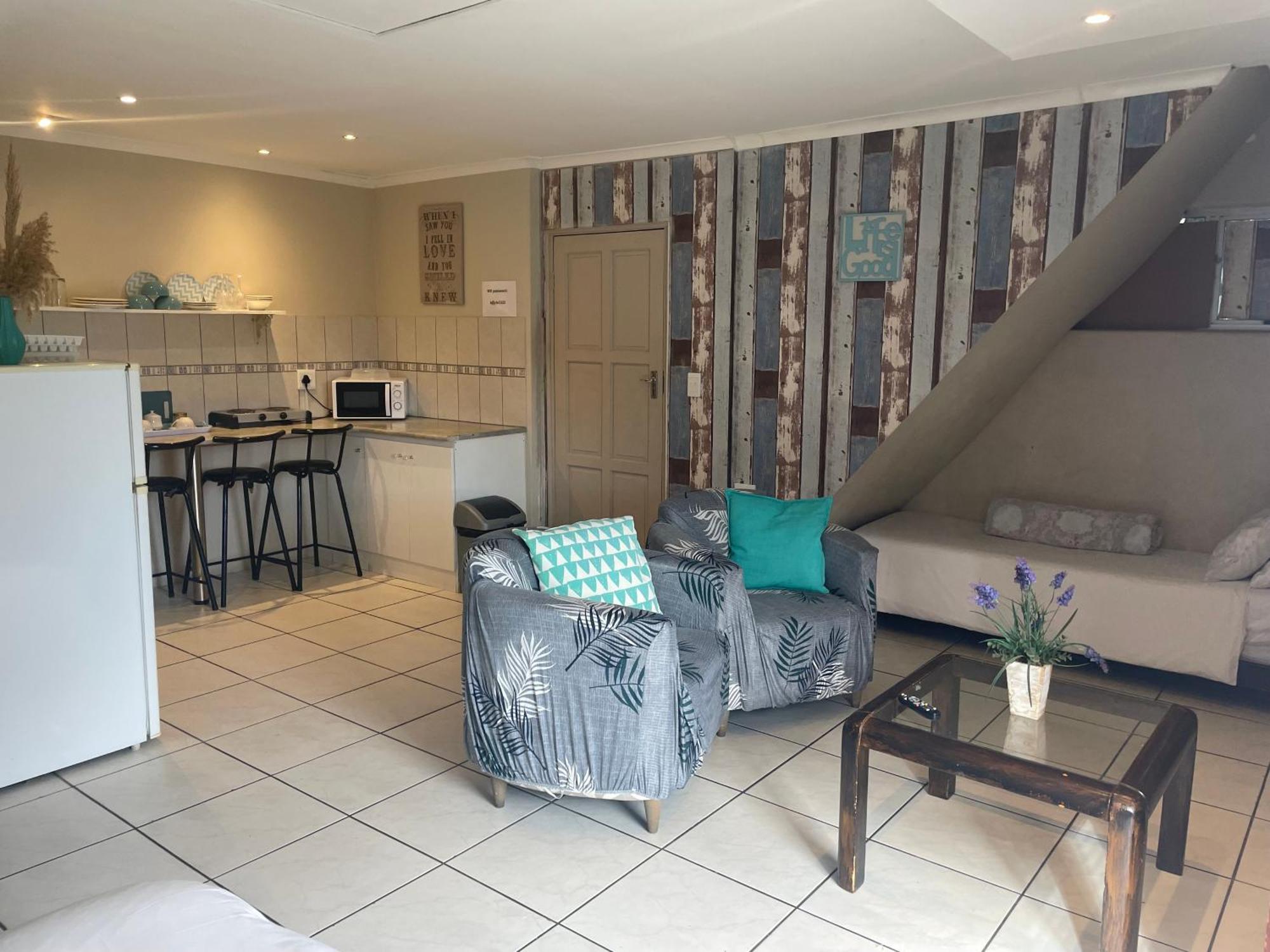 Bay Breeze Selfcatering * Gordons Bay