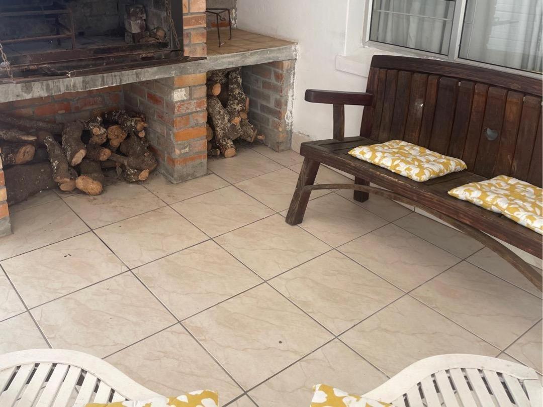 Guest house Bay Breeze Selfcatering Gordons Bay